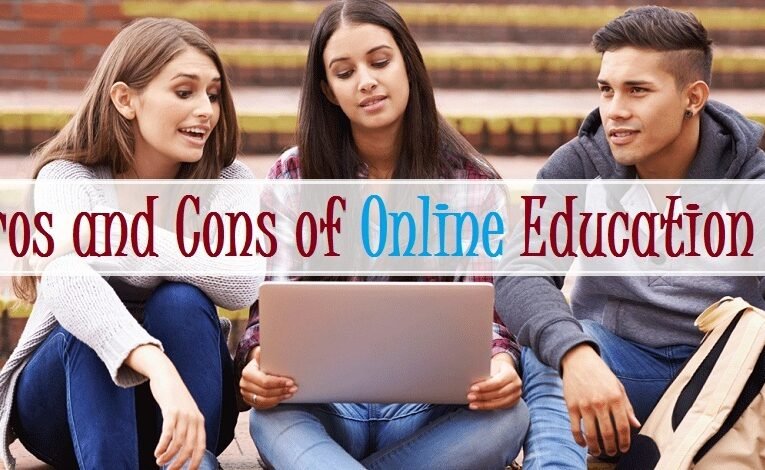 University vs. Online Education: Pros and Cons